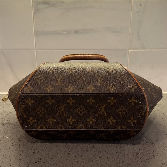 Louis Vuitton Monogram Ellipse MM - Picture 5 of 7